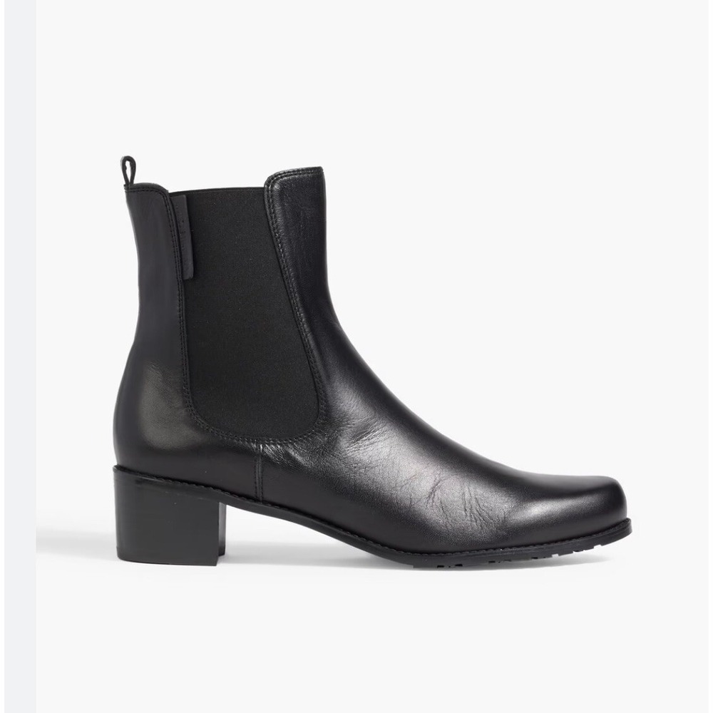 Stuart Weitzman Romper Chelsea Ankle Boots Black Leather US 9.5 - Made in SPAIN